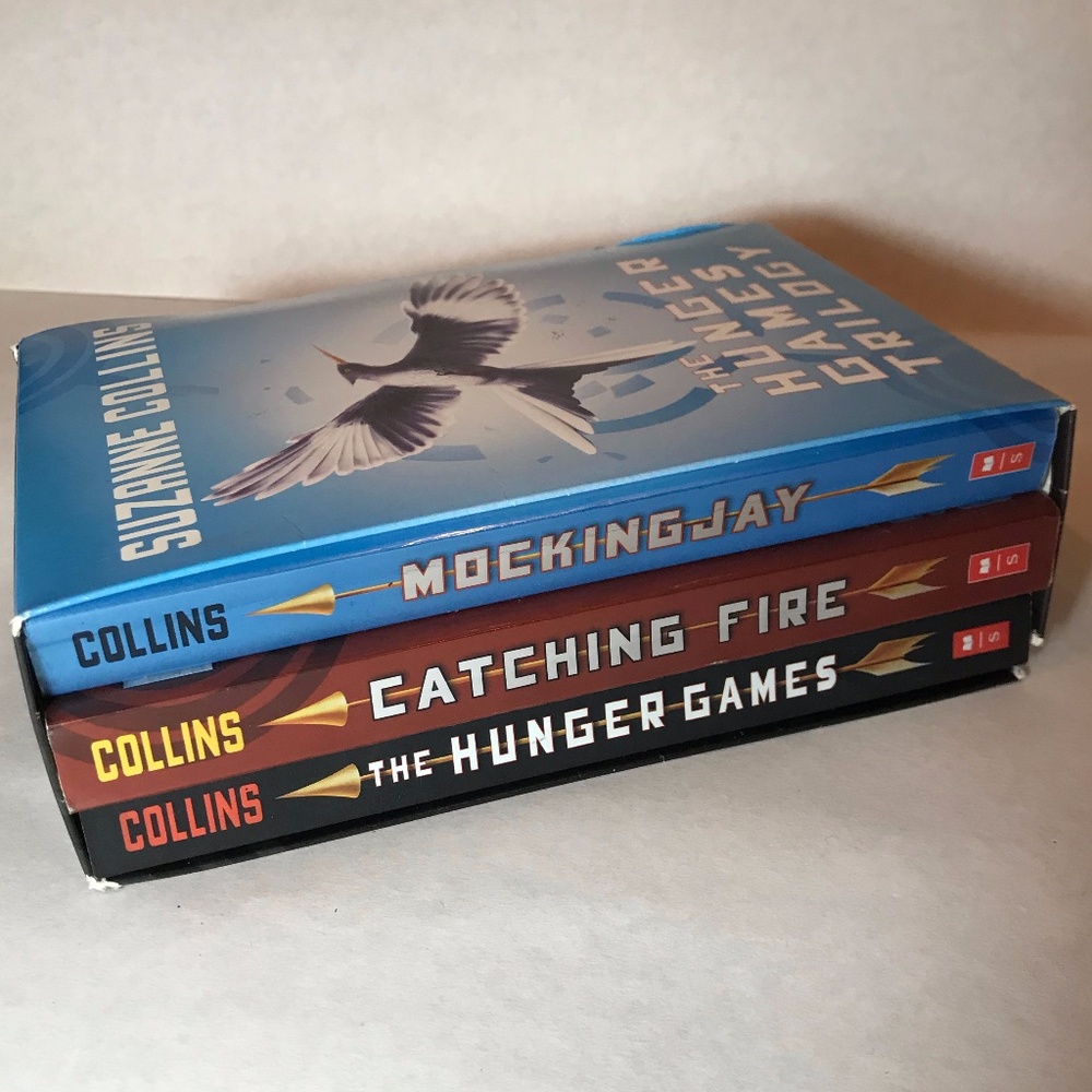 The Hunger Games Trilogy Book Set